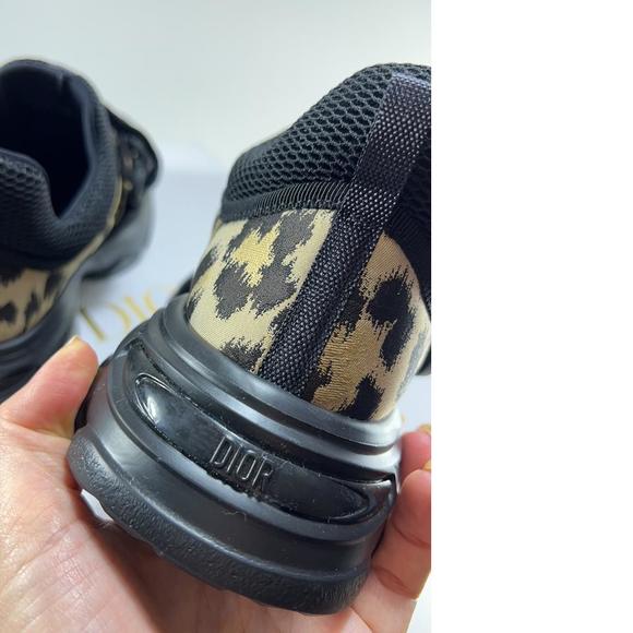 D-Wander Velcro Leopard Print Brown Black Athletic Sneaker E424